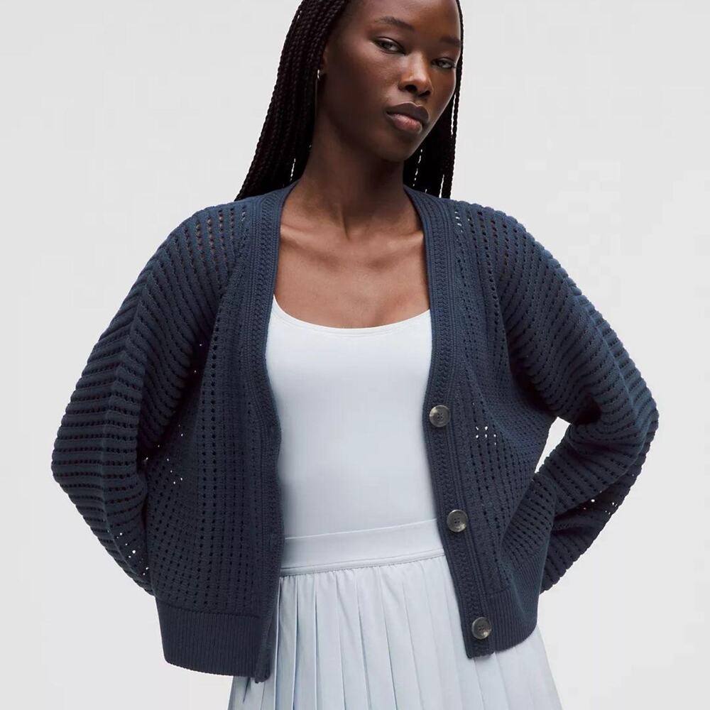 Lululemon cotton crochet mesh relaxed fit